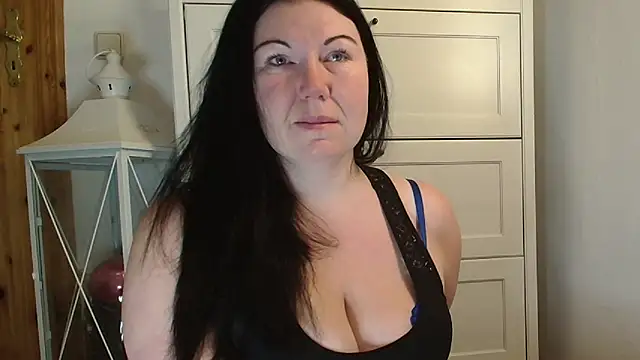 p6w official online show from 11-23-25, 06:23