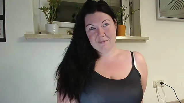 p6w official online show from 09-24-25, 03:35