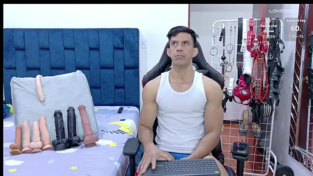 JoseRumbero26 online show from 04-02-26, 12:56