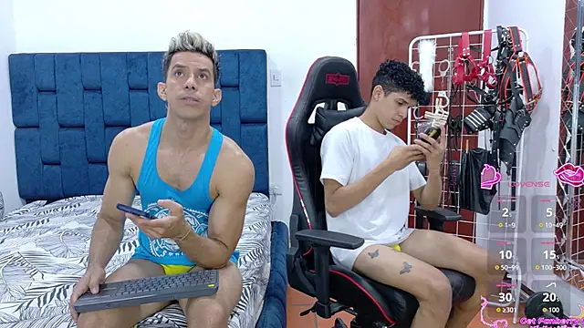 JoseRumbero26 online show from 11-22-25, 12:10