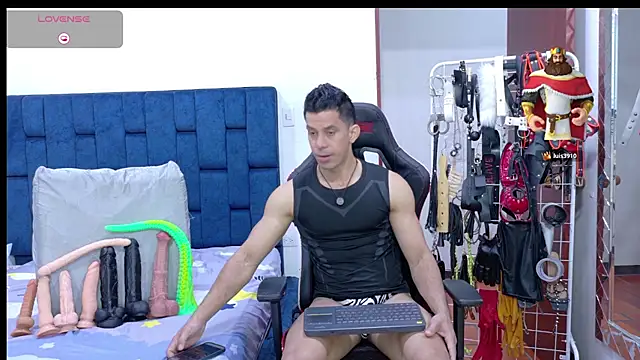 JoseRumbero26 online show from 07-08-26, 11:55