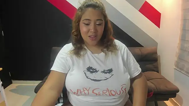 Snapshot of I_am_yours- chatting on 03-21-25, 11:45 I am yours- online show from 03-21-25, 11:45