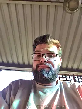 Snapshot of BeardedCubZA chatting on 07-03-26, 12:55 BeardedCubZA online show from 07-03-26, 12:55