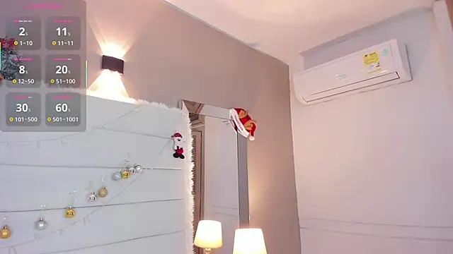 Lilly 2809  online show from 11-25-25, 04:35