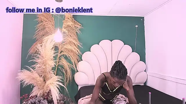 bonieklent online show from 03-13-25, 03:11