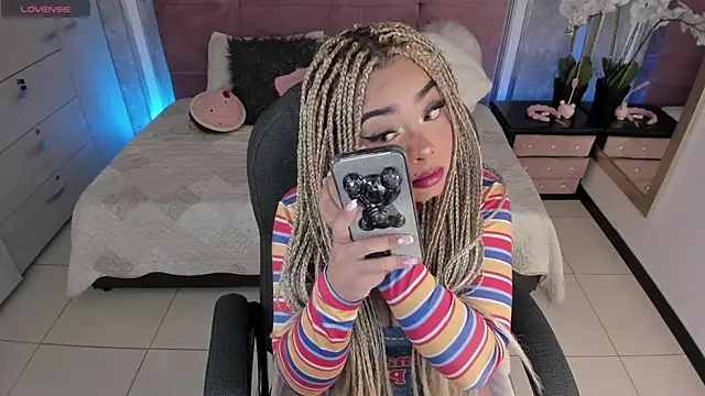 conny  curly online show from 11-04-25, 01:48