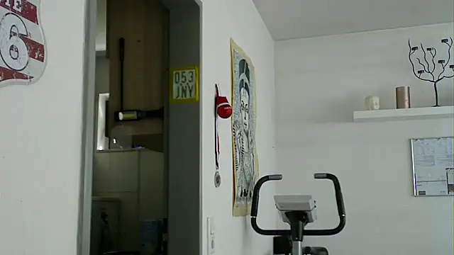 Snapshot of pimmelmann3 chatting on 05-15-26, 08:34 pimmelmann3 online show from 05-15-26, 08:34