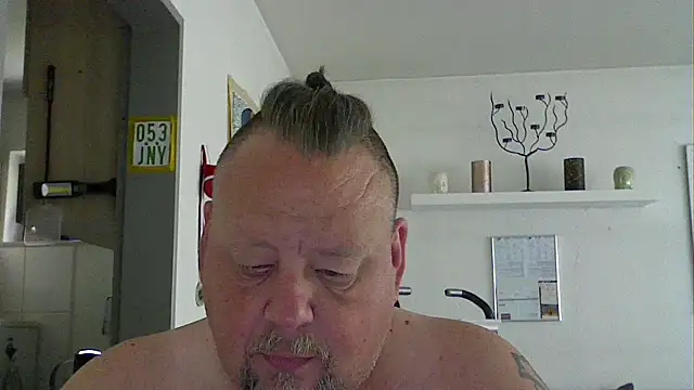 Snapshot of pimmelmann3 chatting on 05-05-26, 09:45 pimmelmann3 online show from 05-05-26, 09:45