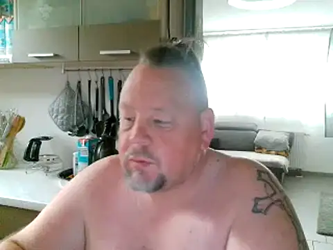 Snapshot of pimmelmann3 chatting on 05-17-26, 06:46 pimmelmann3 online show from 05-17-26, 06:46