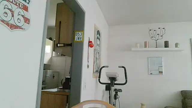 Snapshot of pimmelmann3 chatting on 06-12-26, 10:35 pimmelmann3 online show from 06-12-26, 10:35