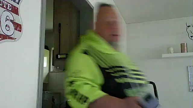 Snapshot of pimmelmann3 chatting on 05-16-26, 10:36 pimmelmann3 online show from 05-16-26, 10:36