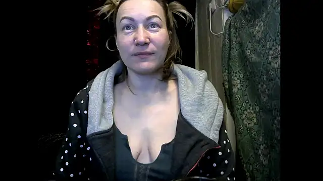 wLESLYMOSw online show from 01-15-26, 06:50