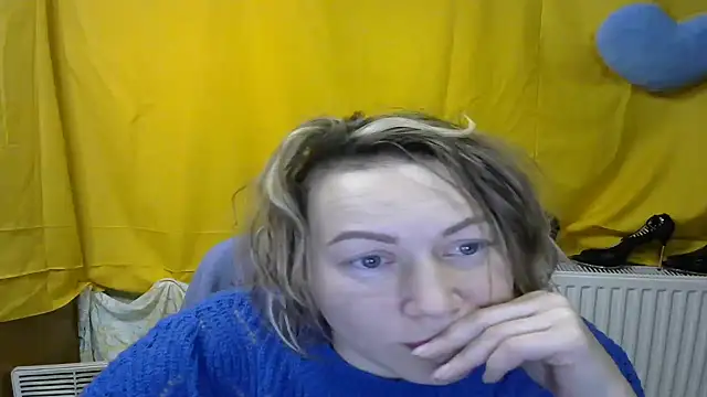 Snapshot of wLESLYMOSw chatting on 02-15-25, 03:42 wLESLYMOSw online show from 02-15-25, 03:42