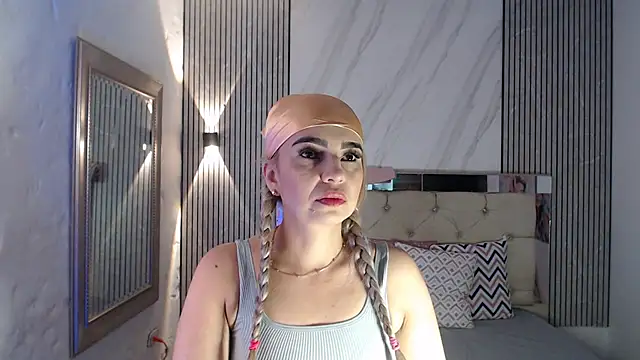 ashley  tylor online show from 02-04-26, 02:17