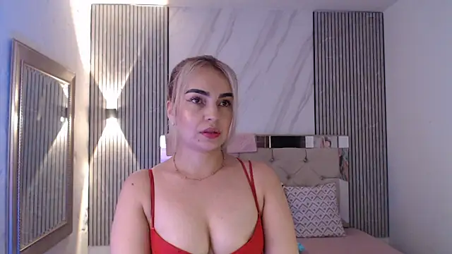 ashley  tylor online show from 04-12-26, 02:59