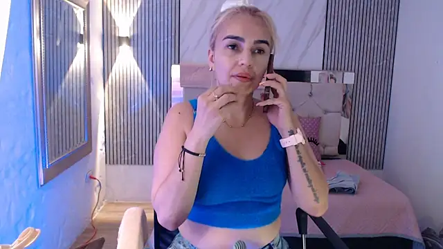 ashley  tylor online show from 02-28-26, 03:06