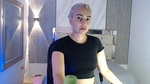 ashley  tylor online show from 07-11-26, 07:47