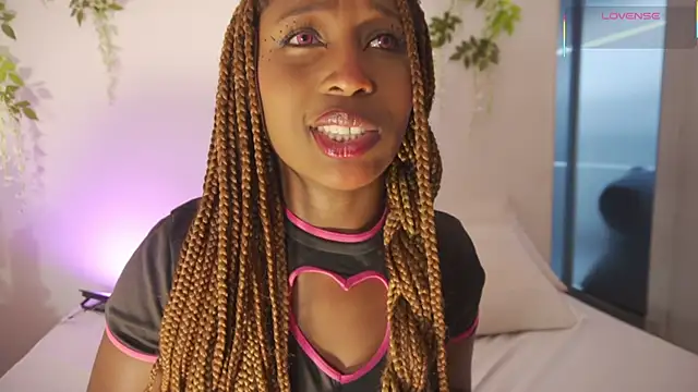 EmmaSanzz  online show from 12-18-25, 11:36