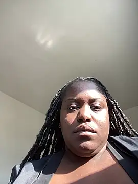 Snapshot of fantasygyal chatting on 06-29-26, 09:25 fantasygyal online show from 06-29-26, 09:25
