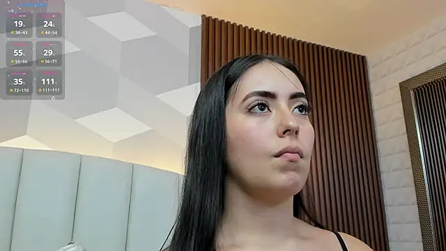 Julietasantos   online show from 09-25-25, 06:25