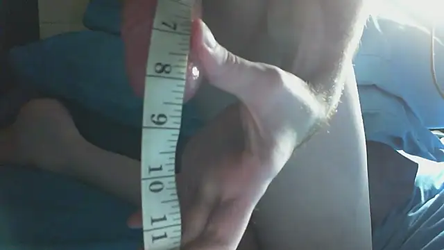 Snapshot of HugeMonsterPenis chatting on 03-19-25, 02:02 HugeMonsterPenis online show from 03-19-25, 02:02