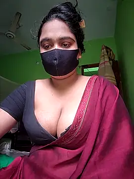 Snapshot of Kotha_-Moni chatting on 02-20-26, 03:14 Kotha -Moni online show from 02-20-26, 03:14