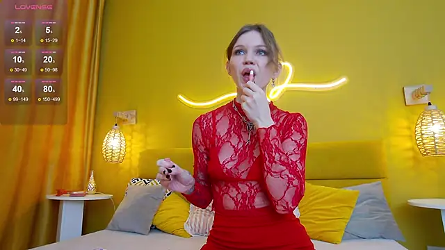 lessysweety online show from 11-17-25, 03:32