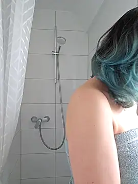 Snapshot of Sunshine-Darkness chatting on 11-18-25, 09:34 Sunshine-Darkness online show from 11-18-25, 09:34