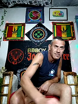 Snapshot of Bbboy42 chatting on 02-20-25, 02:07 Bbboy42 online show from 02-20-25, 02:07