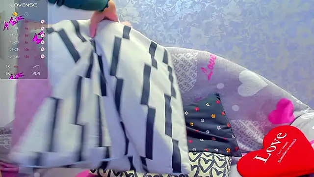 Vanessa Florence online show from 10-02-25, 04:49