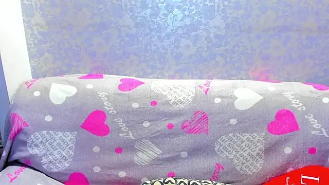 Vanessa Florence online show from 03-04-26, 01:24