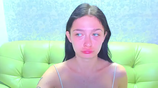 Vanessa Florence online show from 07-22-26, 01:07
