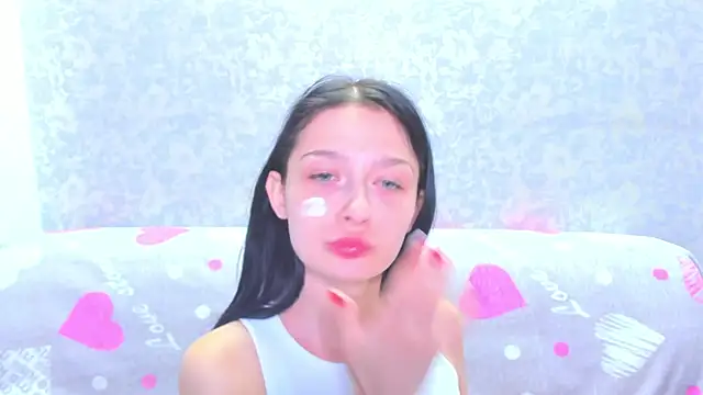 Vanessa Florence online show from 07-16-26, 01:24