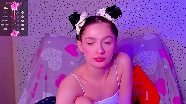 Vanessa Florence online show from 03-01-25, 01:32