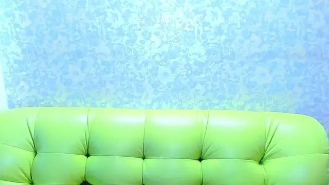 Vanessa Florence online show from 07-17-26, 01:14
