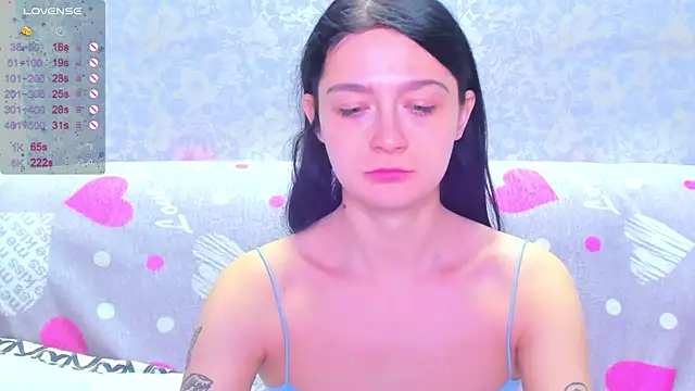 Vanessa Florence online show from 12-19-25, 01:53