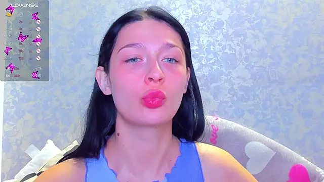 Vanessa Florence online show from 10-27-25, 01:28