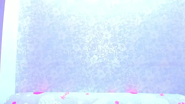 Vanessa Florence online show from 04-17-26, 01:19