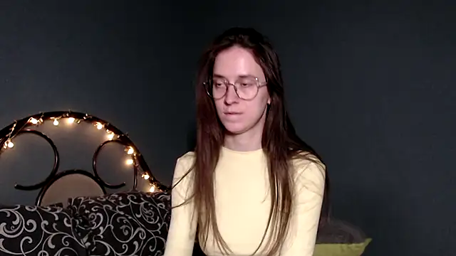 Snapshot of wow__kelly chatting on 10-16-25, 02:36 wow kelly online show from 10-16-25, 02:36