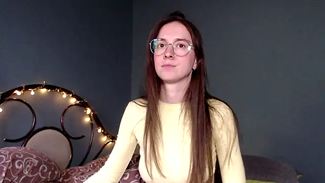 Snapshot of wow__kelly chatting on 09-25-25, 02:12 wow kelly online show from 09-25-25, 02:12