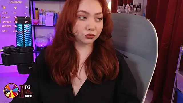 LilyVelvett online show from 09-13-25, 04:45