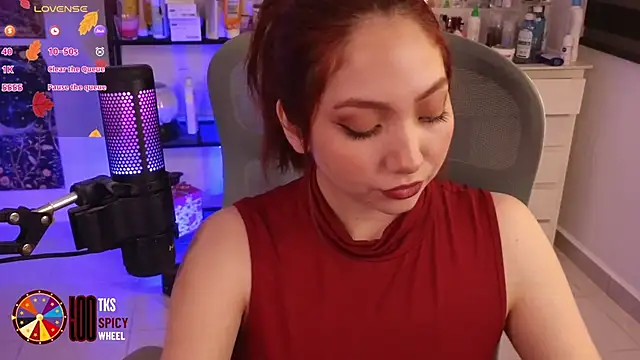 LilyVelvett online show from 11-05-25, 03:09