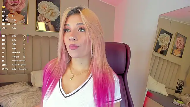 Emma Thompsson online show from 10-31-25, 08:49