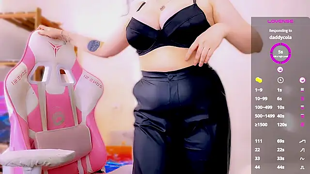 Snapshot of EvangelinaVangelis chatting on 07-18-26, 01:20 EvangelinaVangelis online show from 07-18-26, 01:20