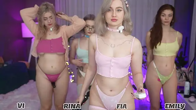 your favoritegirls online show from 10-11-25, 03:07