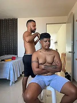 Snapshot of Little_Bear00 chatting on 01-18-26, 07:06 Little Bear00 online show from 01-18-26, 07:06