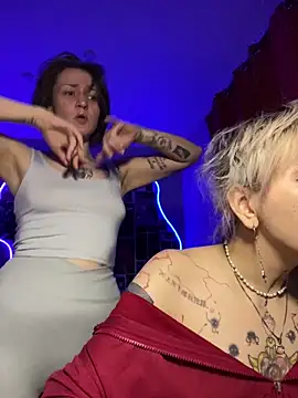 Dooubletroublee online show from 03-14-26, 02:17