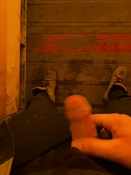 Snapshot of cussy007 chatting on 02-10-26, 11:53 cussy007 online show from 02-10-26, 11:53