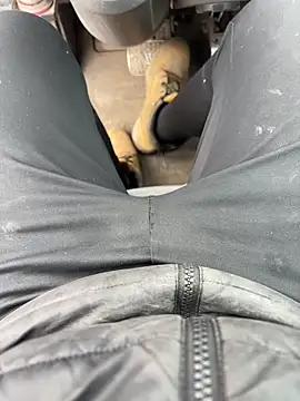 Snapshot of cussy007 chatting on 02-13-26, 12:38 cussy007 online show from 02-13-26, 12:38