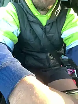 Snapshot of cussy007 chatting on 03-25-26, 07:08 cussy007 online show from 03-25-26, 07:08